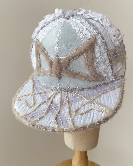 bow fitted cap