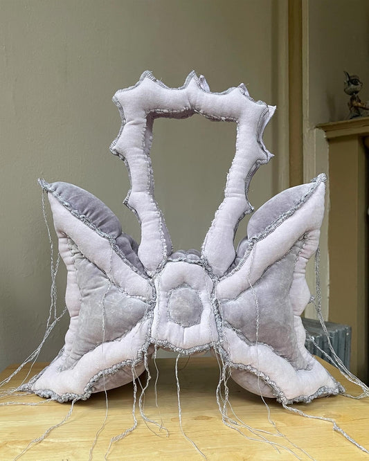 bow velvet cuddle bag
