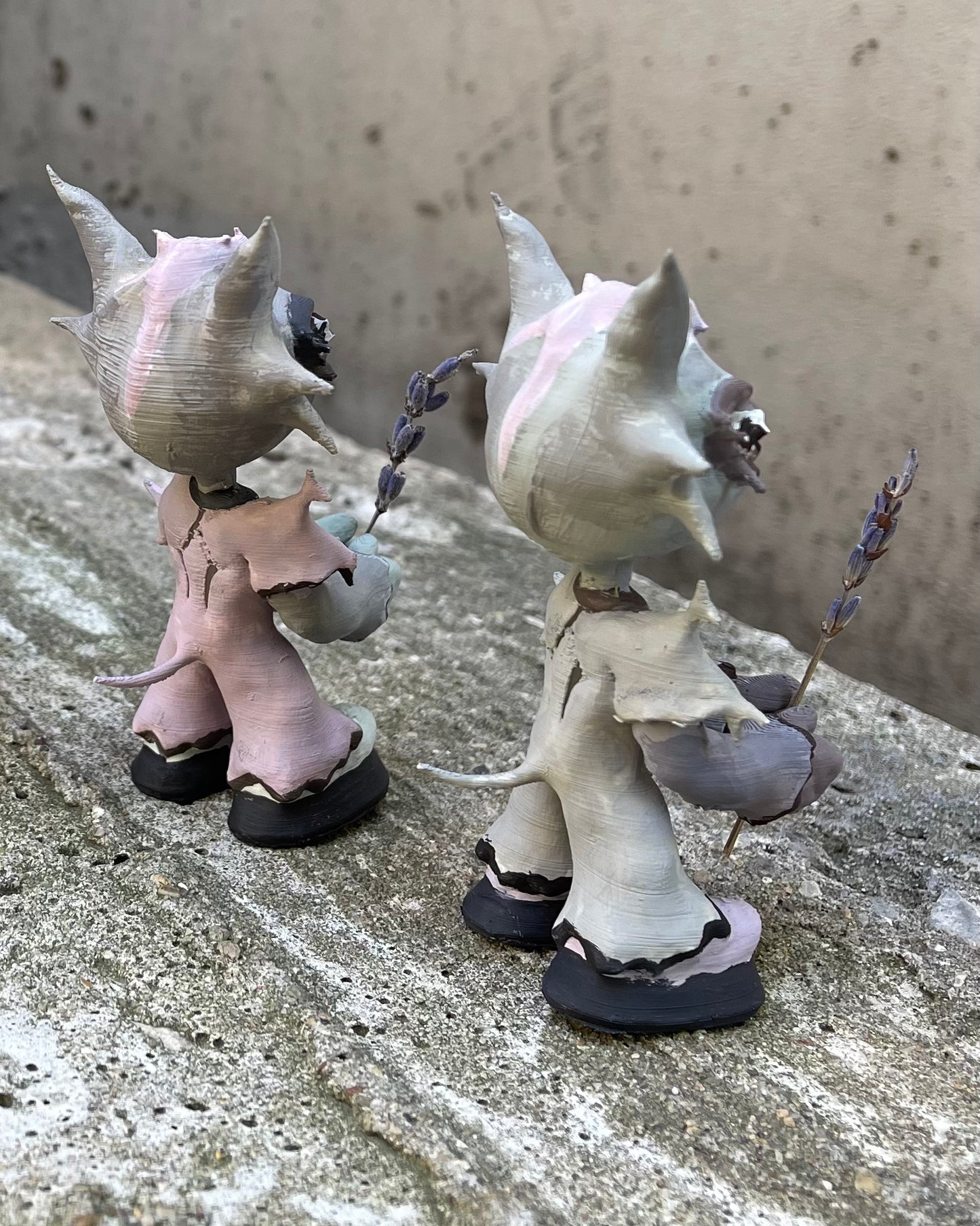 creature holder